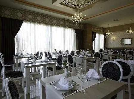 Szálloda Roma & (adults Only) Side