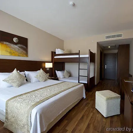 Szálloda Roma & (adults Only) 5*